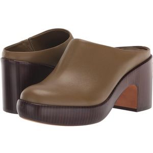 Vince Navina Women’s Mule Green Cypress Leather